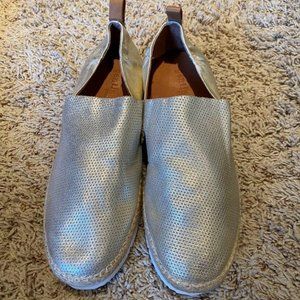NWOT Gentle Souls Flats Lara-A line Sporty 2 - 7.5